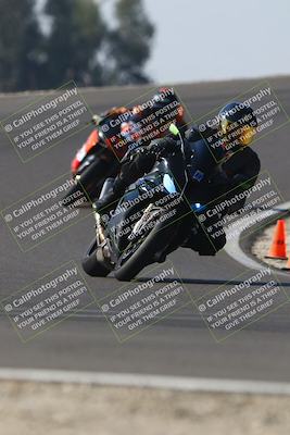 media/Nov-01-2025-TrackDaz (Sat) [[2b4d5192bc]]/B Group/1220pm (Turn 2 Outside)/